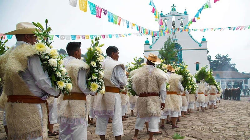 From San Cristóbal: Chamula and Zinacantán Guided Tour - The real value of a $32 half-day tour