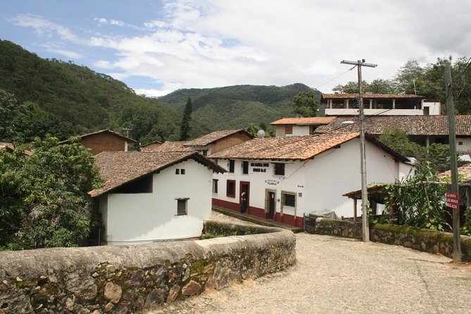 Full-Day San Sebastian del Oeste Tour from Puerto Vallarta - Leaving Puerto Vallarta for the Sierra Madre