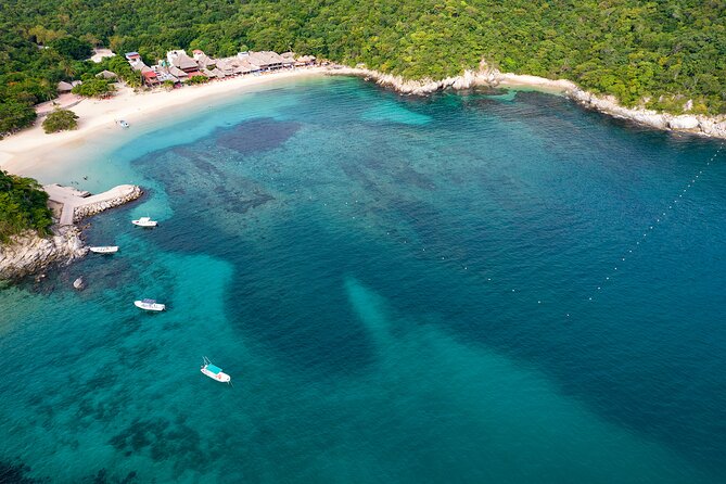 Full Day Tour of the Bays of Huatulco - Chachacual offers the main snorkeling stop
