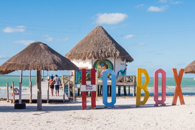 Full Day Tour to the Best of Holbox - Yalahau Lagoon and Ojo de Agua