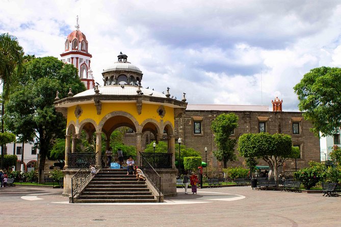 Guadalajara and Tlaquepaque City Sightseeing Tour - The Expiatory Temple and Guadalajara’s architecture