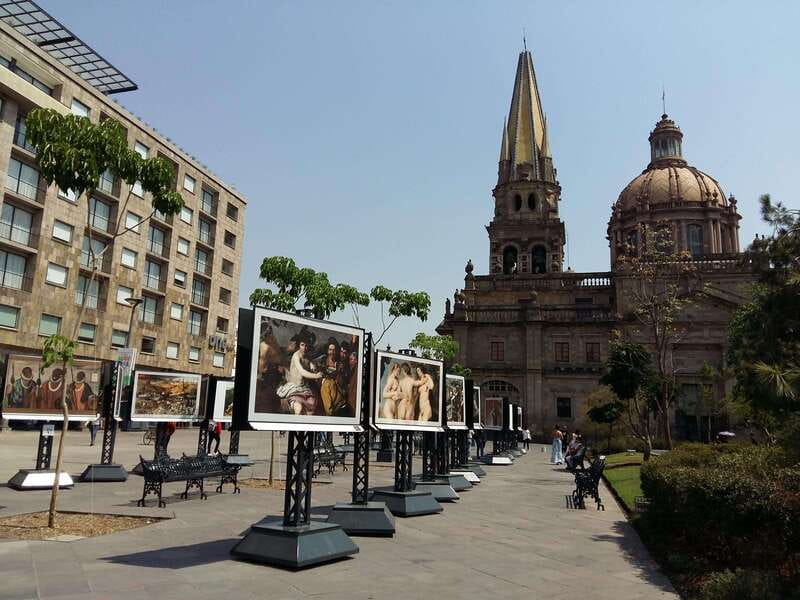 Guadalajara: Culture, Architecture, and Market Walking Tour - Key points to know before you book