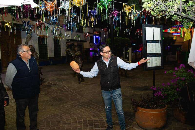 Guadalajara: Guided Tlaquepaque Night Tour with Hotel Pickup - Is $40 a fair price?
