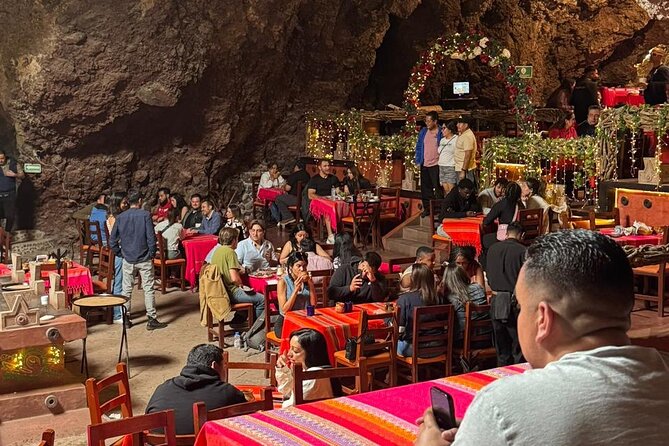 Guided tour EN Teotihuacan - Breakfast EN cave-round transport - A 8:00 a.m. start from Mexico City