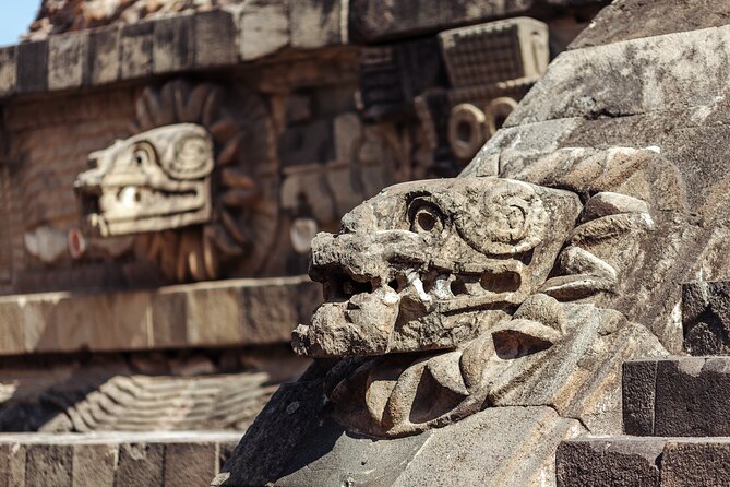 Guided tour in Teotihuacan + breakfast in Cueva + Transportation CDMX - Teotihuacan is the main event