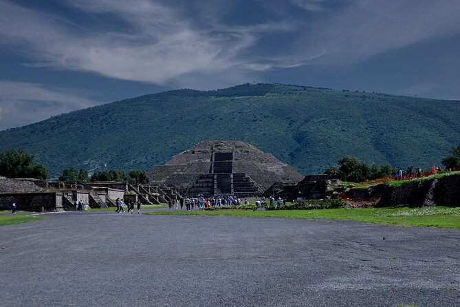 Guided tour in Teotihuacan + breakfast in Cueva + Transportation CDMX - The return to Mexico City is simple, but traffic matters