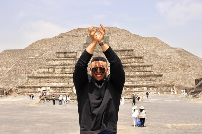 Guided Tour in Teotihuacan with Cave Breakfast and Transportation - How long the day really takes