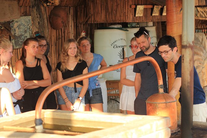 Guided tour of an ancestral Mezcal distillery with transport - A Short Afternoon With a Strong Local Focus