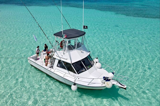 Half Day Private Fishing Charter in Cozumel - El Cielo: a welcome break from the fishing lines