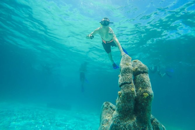 Half Day Sailing Private Catamaran to Isla Mujeres - What the $875 price really buys you