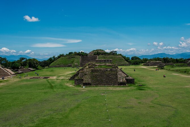 Half day tour to Monte Albán - The museum gives the ruins a human scale