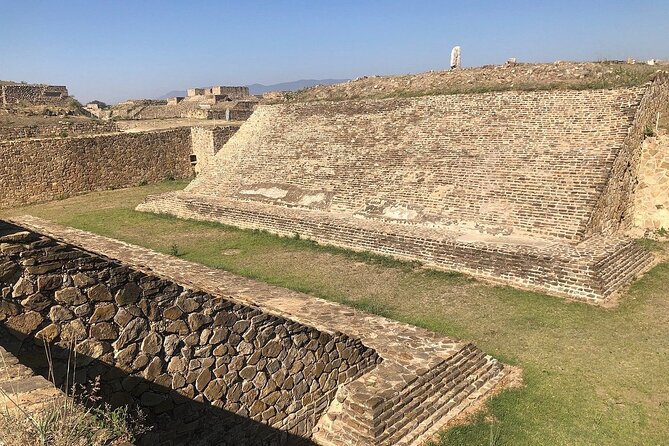 Half day tour to Monte Albán - Guided time plus free time is the right mix