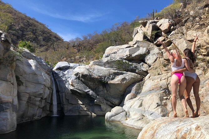 Hidden Waterfalls Hiking Adventure - Practical tips for a better day