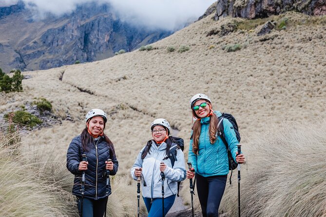 Hiking Tour on the Iztaccíhuatl Volcano from Puebla - What the day from Puebla looks like
