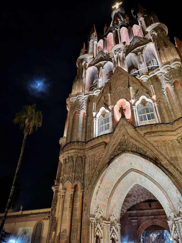 Historical & Cultural Walking Tour of San Miguel de Allende - One hour through the streets of San Miguel