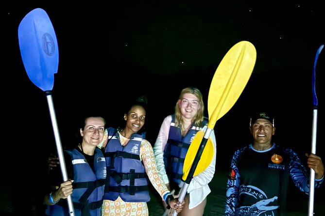 Holbox Kayak Bioluminescence Experience - How the guides shape the evening