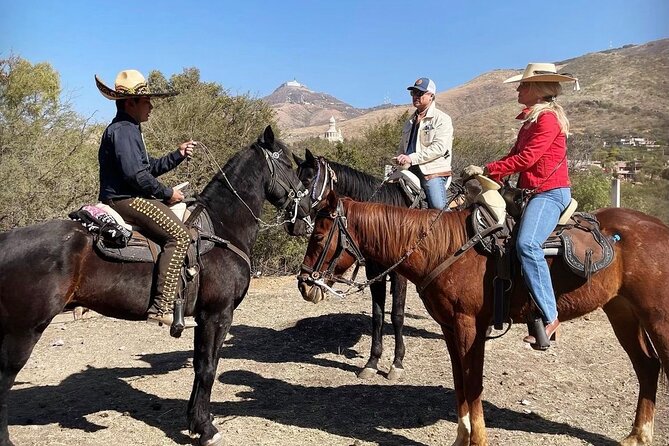 Horseback Ride in Guanajuato with Live Music and Food - Homemade food beside the mountain