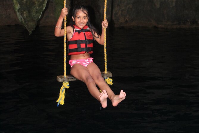 Horseback Riding Cenote, Zipline.Transportation & Tequila Tasting - A short horseback ride with attractive horses