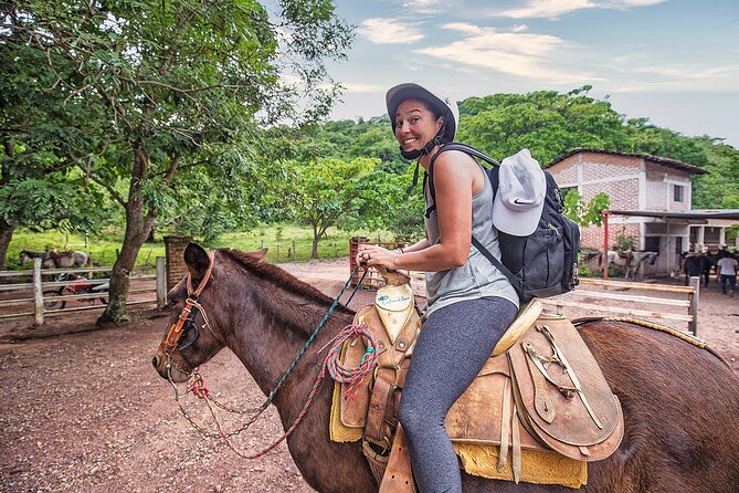 Horseback Riding Tour in Sierra Madre from Puerto Vallarta - Rancho Capomo lunch is more than a boxed meal