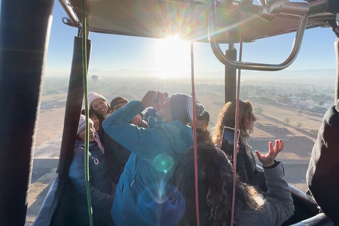 Hot Air Balloon Ride Over Teotihuacán Pyramids from Mexico City - Starting at Von Navi’s Reception