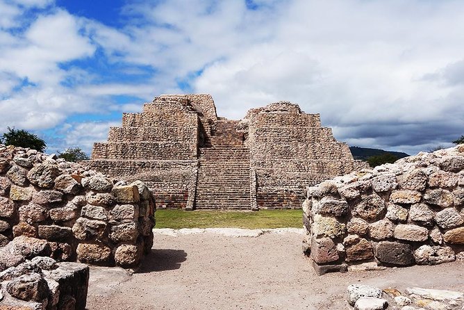 Immersive Cañada de La Virgen Pyramid Tour - What you learn about Otomí culture and the excavation
