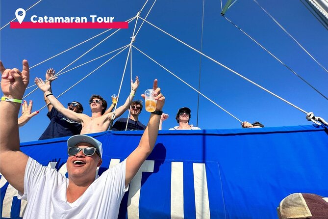 Isla Mujeres Catamaran + Snorkel + Open Bar on board + Buffet - Boarding the catamaran and paying the harbor fee
