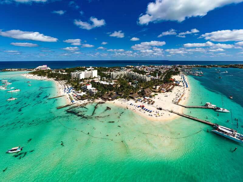 Isla Mujeres: Catamaran with Open Bar, Snorkeling and Lunch - The first catamaran ride across clear Caribbean water