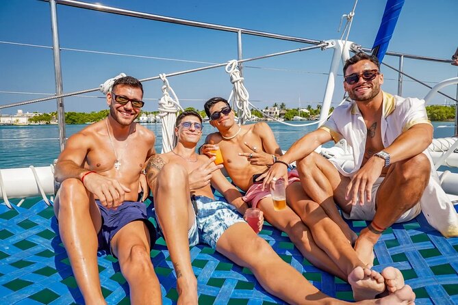 Isla Mujeres Cruise with Beach Club, Snorkel, Lunch and Open Bar - The return cruise and transportation home