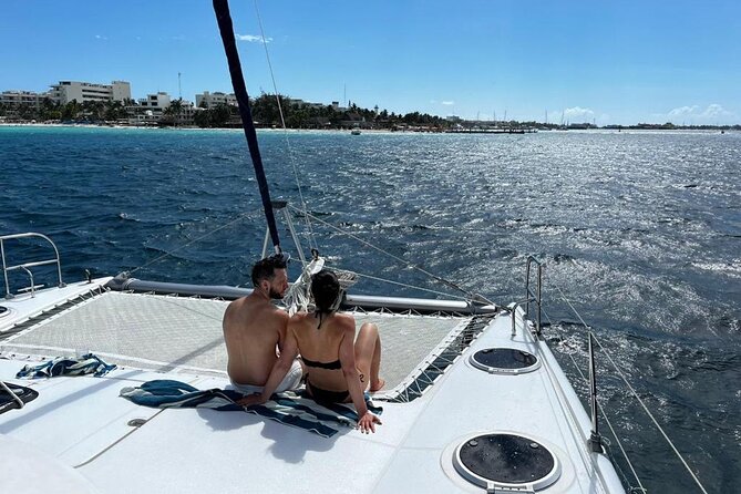 Isla Mujeres Day Tour with Catamaran, Snorkeling & Beach Club - Lunch and drinks at Playa Club Isla Mujeres