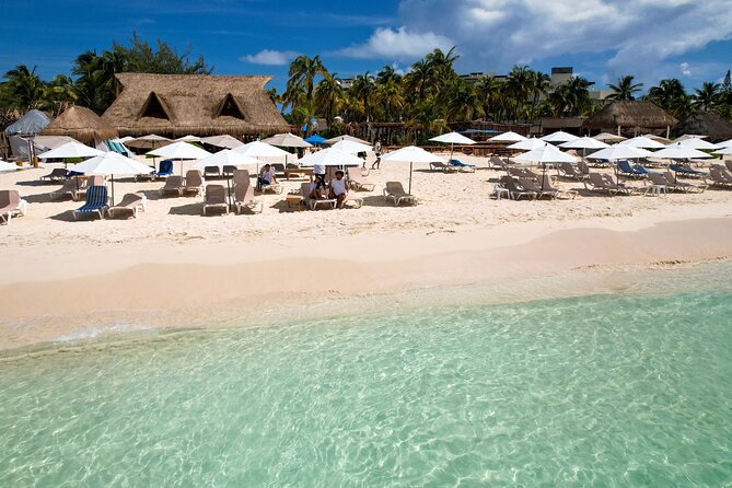 Isla Mujeres luxury catamaran with premium open bar and lunch - Lunch at Zama or IXI