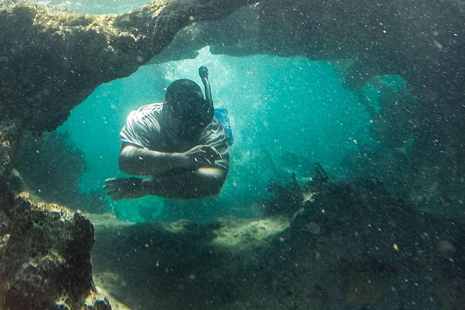 Isla Mujeres Snorkeling Tour Adventure - Three stops, three different views of Isla Mujeres
