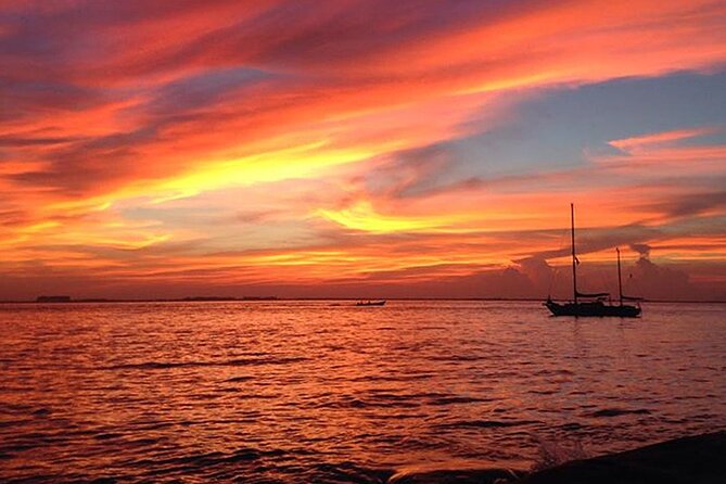 Isla Mujeres Sunset Cruise and Tour from Cancun - What the four-hour evening actually feels like