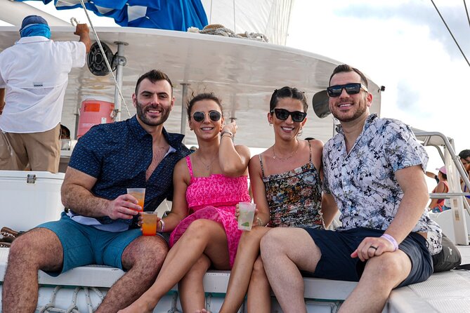 Isla Mujeres Sunset Cruise and Tour from Cancun - Food, drinks, and the onboard mood