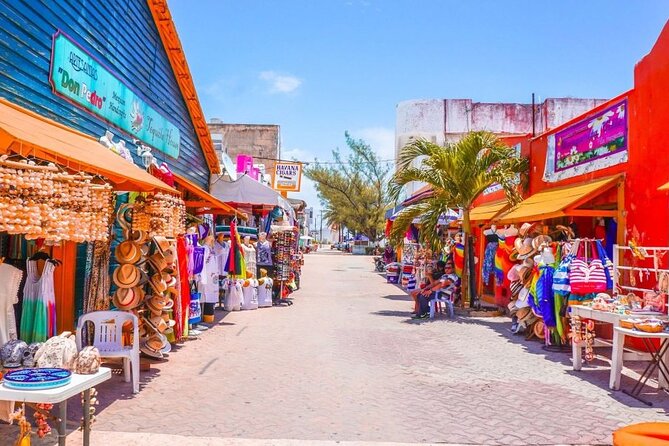 Isla Mujeres Tour with Open Bar Food and Snorkeling - Lunch at the beach club