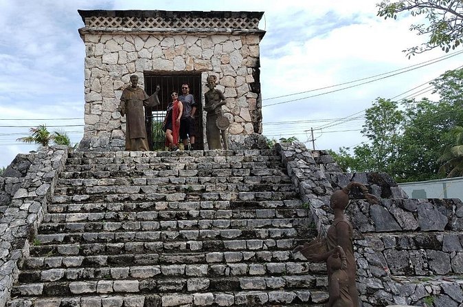 Island Buggy Tour & Mayan Experience - Practical matters that affect the day