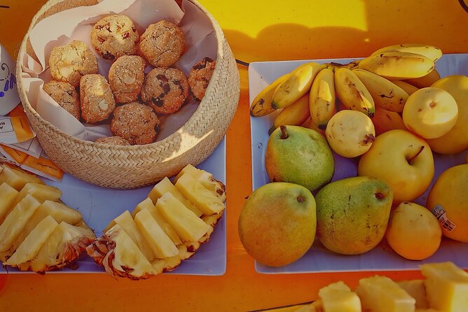 Kayak Huatulco Sunrise - Breakfast on the beach, with coffee and fresh fruit