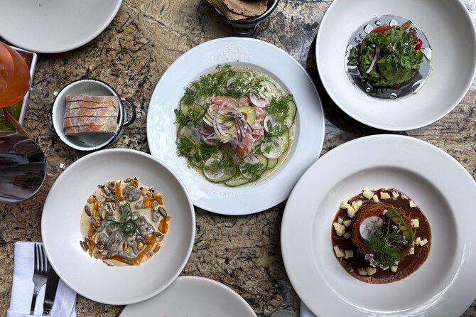 Local Foodie Adventure in Mexico: +10 dishes with Sherpa Tours - Plaza de Romita adds a 15-minute city lesson