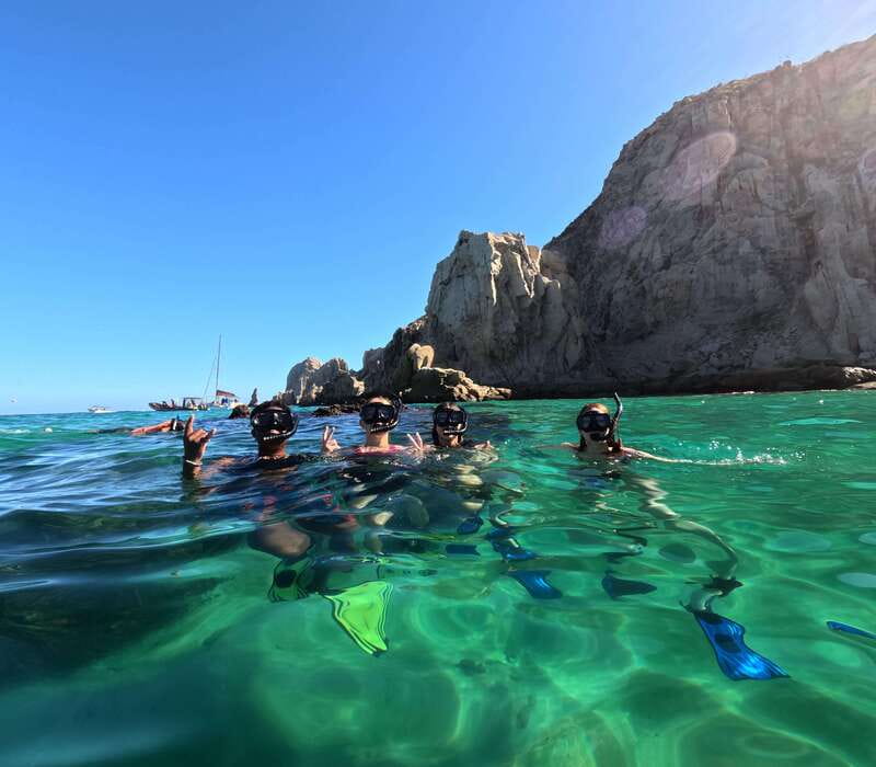 Los Cabos Arch & Lover’s Beach Tour + Snorkeling Tour - The five-minute water taxi to Land’s End
