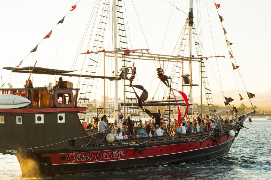Los Cabos: Pirate Ship Sunset Cruise & Show with Dinner - The final 30-minute dance show