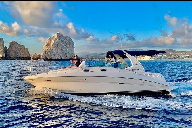 Los Cabos Private Yacht Whale Watching & Drinks - Up to 18 Guests - Three hours with your own yacht