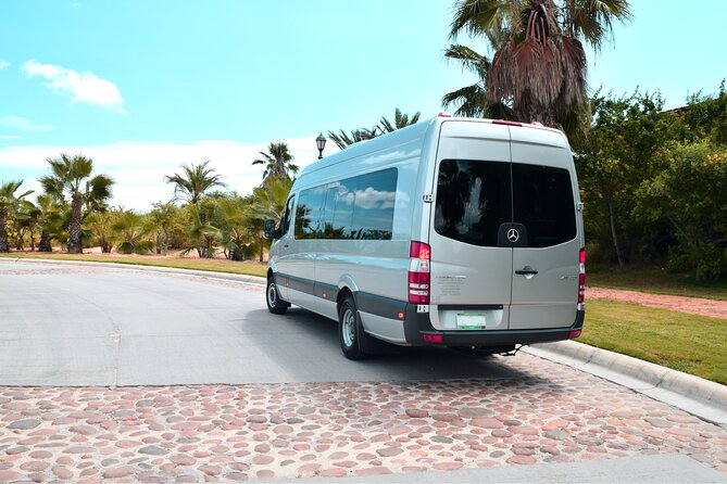 Los Cabos Shared Shuttle One-Way Hotels Only - Who should book this airport shuttle?