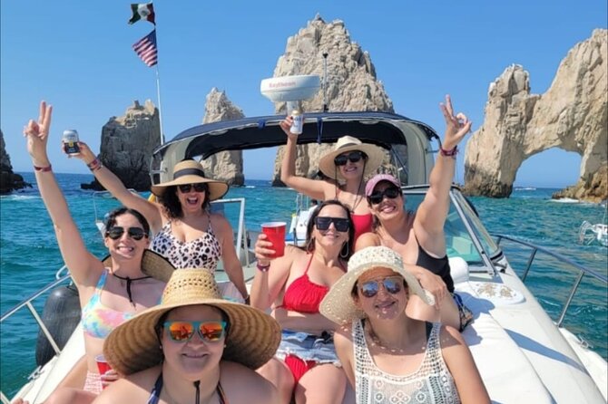 Los Cabos Yacht Adventure - Arch, Snorkel, Lunch, Drinks 1-18ppl - Birthday parties, families, and special occasions