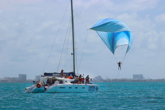 Luxury Catamaran tour to Isla Mujeres with transportation from Playa del Carmen - The 45-foot catamaran ride