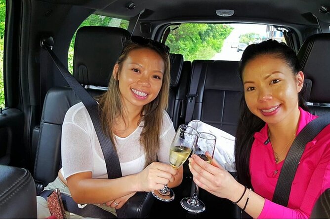 Luxury SUV arrivals from Cancun Airport one way - The Biggest Risk: Delays and Waiting Charges