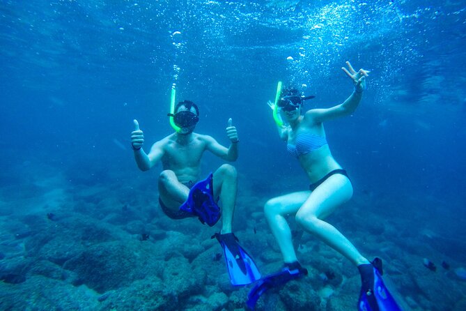 Luxury Yacht & Snorkel with All inclusive Open bar and lunch - A yacht tour with a friendly, social feel