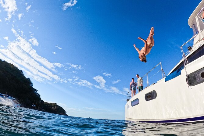 Luxury Yacht & Snorkel with All inclusive Open bar and lunch - How the $119 price holds up