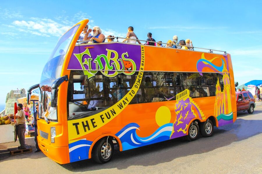 Mazatlán: Double-Decker Bus, Cliff Diving & Walking Tour - Seeing Playa Norte from the upper deck