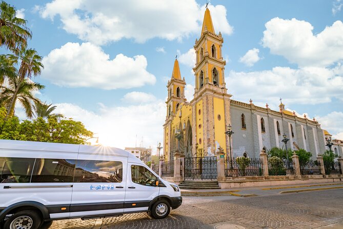 Mazatlan Sightseeing and Golden Zone - The hilltop lookout and Mazatlan’s wide bay