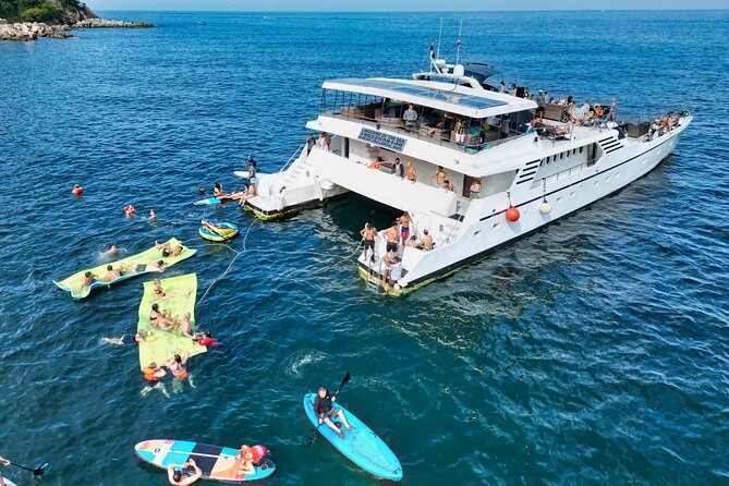 Mega Yacht ALL INCLUSIVE Yelapa Waterfall & Snorkeling Adventure - The return ride through Banderas Bay