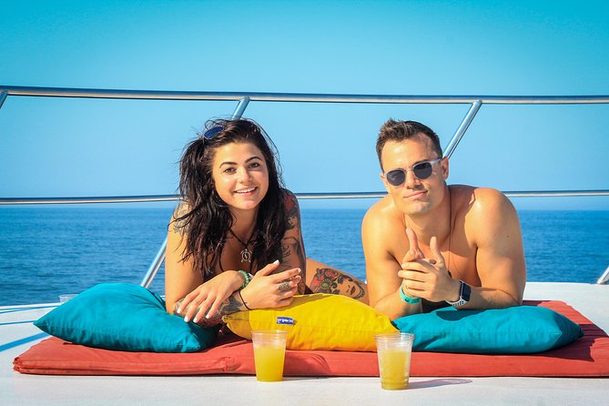 Mega Yacht ALL INCLUSIVE Yelapa Waterfall & Snorkeling Adventure - Crew service, music, and the social atmosphere